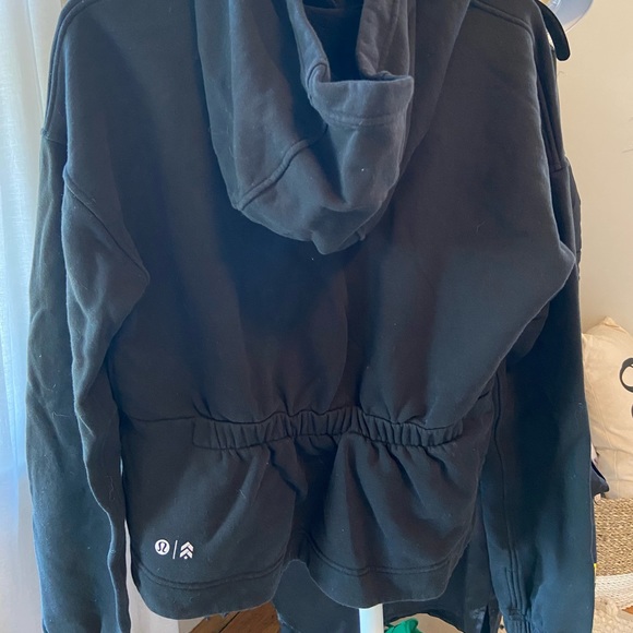 Lululemon sweatshirt - Picture 2 of 3